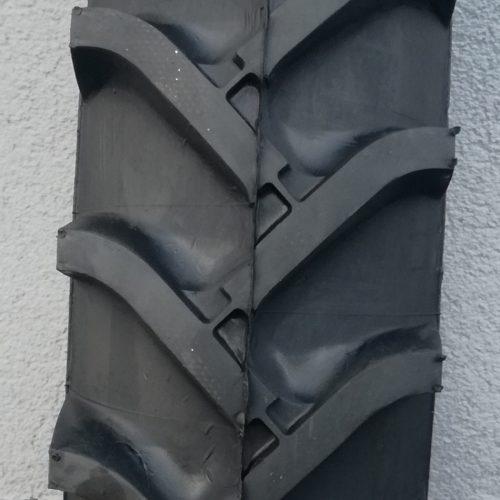 TRAYAL traktorske gume 4.00-12 4PR D47 TT pog.